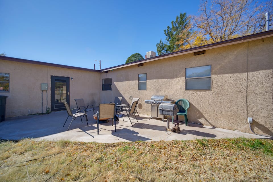 1 Mi to ENMU: Portales Family Home w/ Yard! House in New Mexico