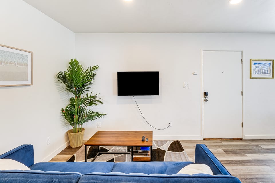 < 1 Mi to Pacific Beach: Peaceful San Diego Gem! Apartment in Mission Bay