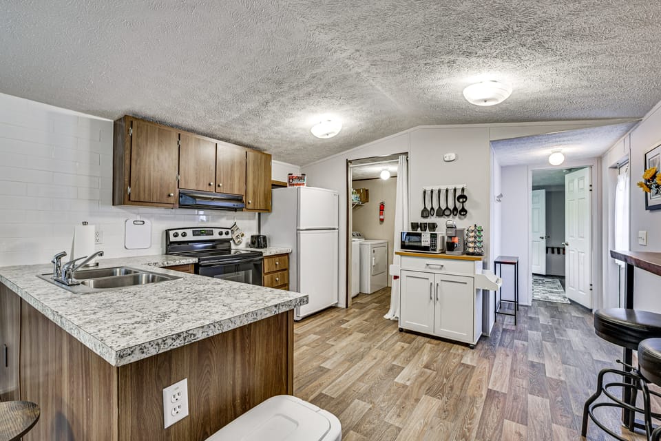 Riverfront Floral City Stay w/ Dock & Hot Tub! House in Florida