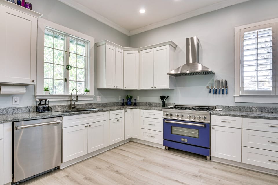 Walk to Coker University & Dtwn! Home w/ Game Room House in South Carolina