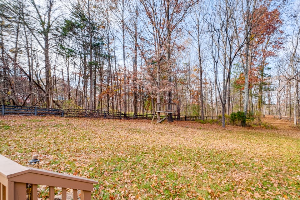 Serene & Spacious! Family-Friendly Catharpin Home House in Virginia