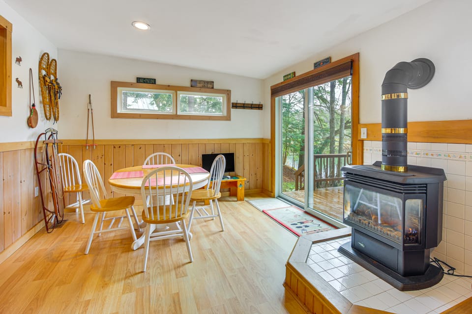 Ludlow Cabin on Lake Pauline w/ Outdoor Fire Pit House in Vermont