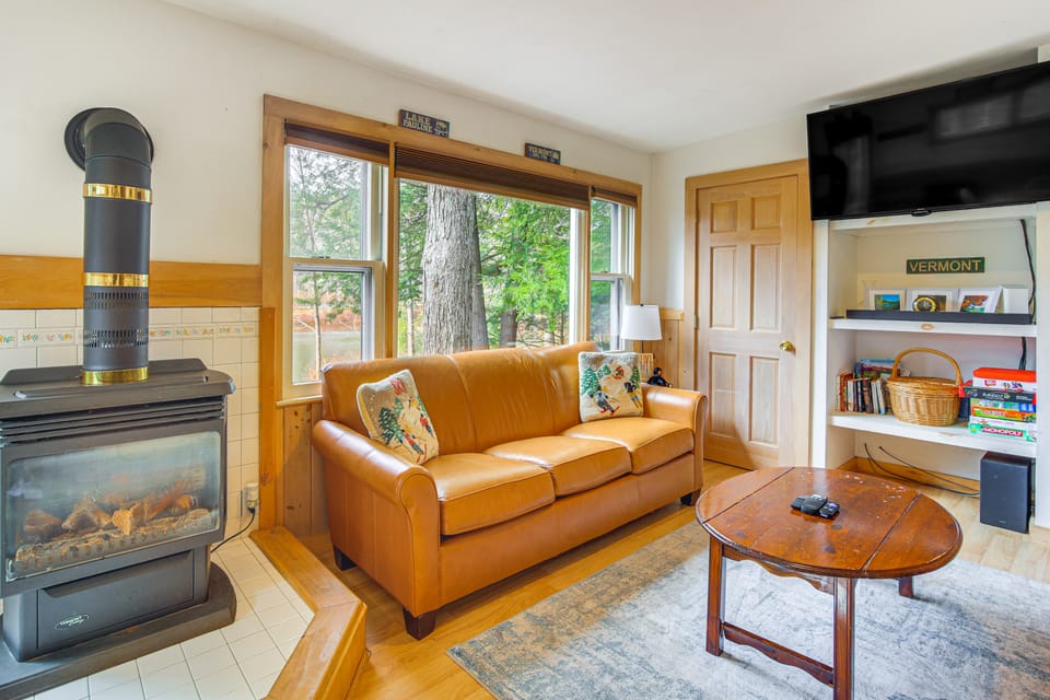 Ludlow Cabin on Lake Pauline w/ Outdoor Fire Pit House in Vermont