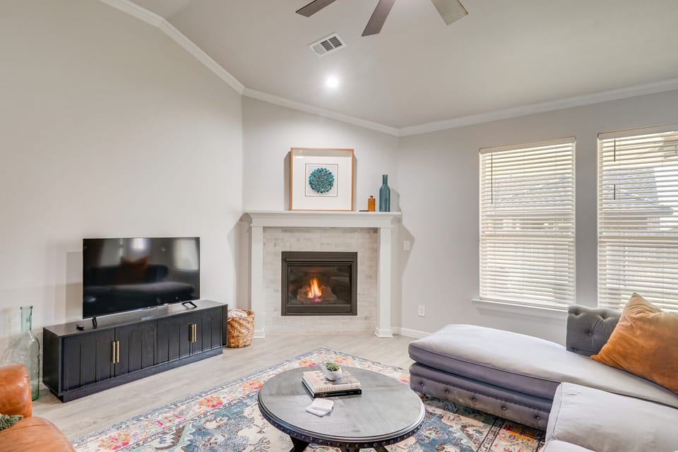 Close to Energy Giants! 3,300-Sq-Ft Midland Home House in Texas