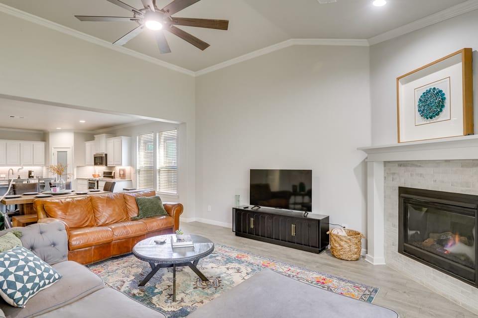 Close to Energy Giants! 3,300-Sq-Ft Midland Home House in Texas