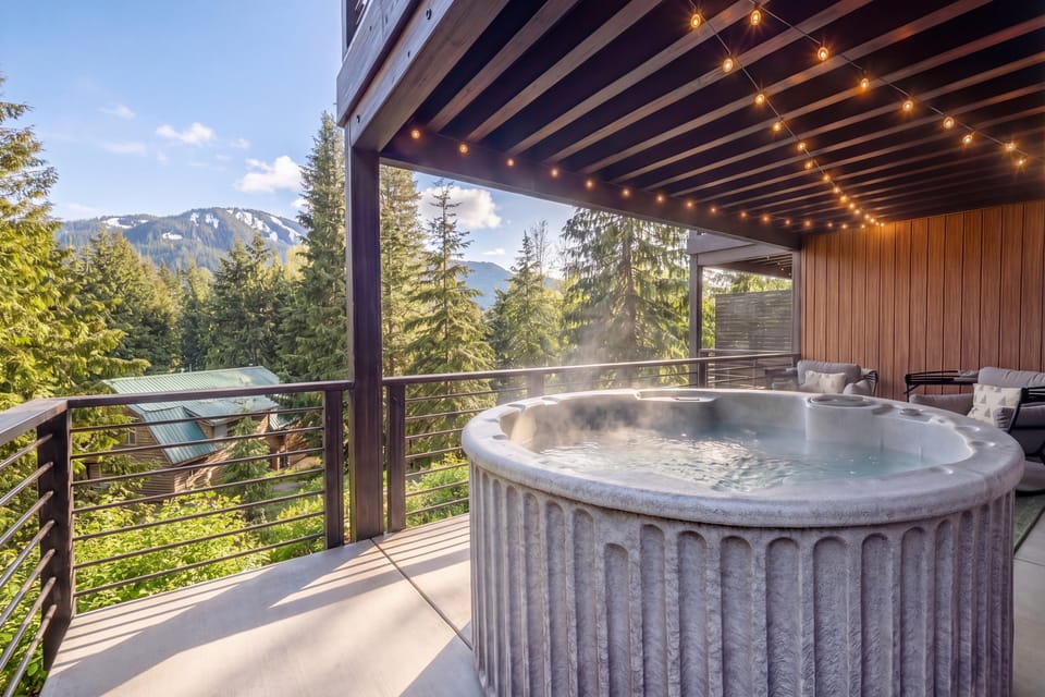Seattle 2026 FIFA World Cup Luxury Mountain House Apartment in Snoqualmie Pass