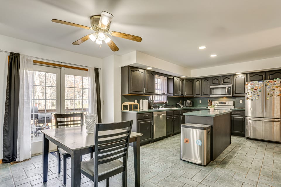 Hike, Ski & Game: Spacious Poconos Home w/ Yard House in Coolbaugh Township