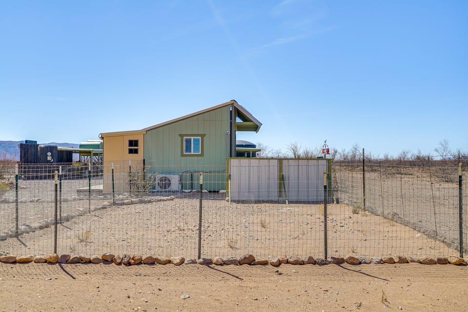 Tiny Town Cottages in Rodeo! 'Dog House' Apartment in New Mexico