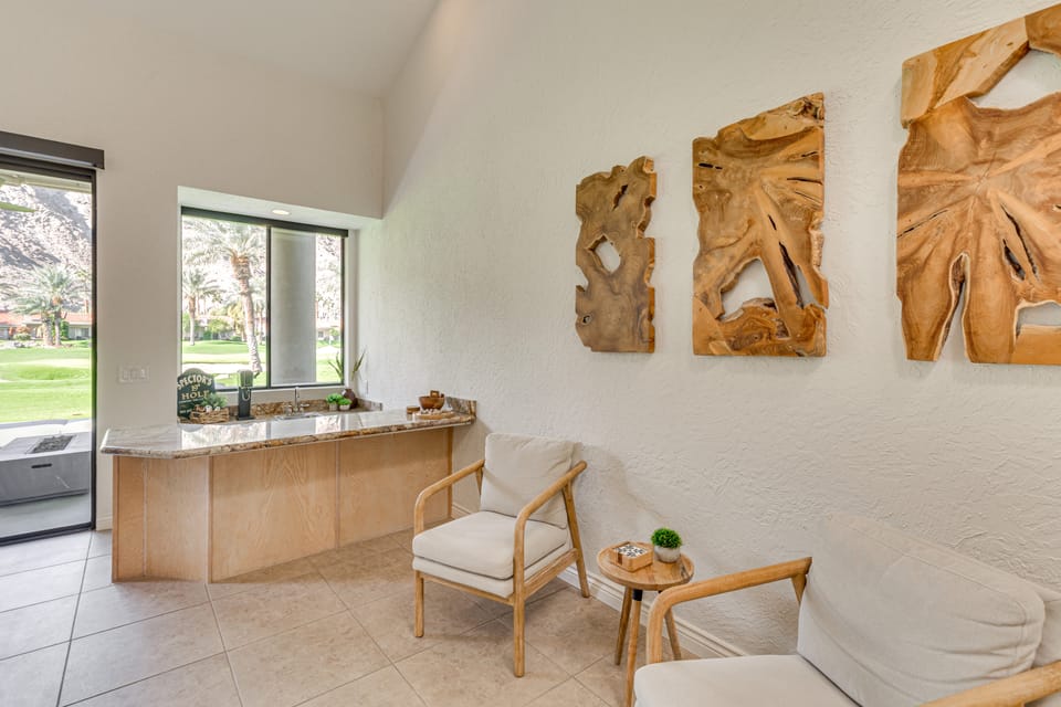 PGA West Retreat on the Palmer w/ Private Patio Apartment in La Quinta