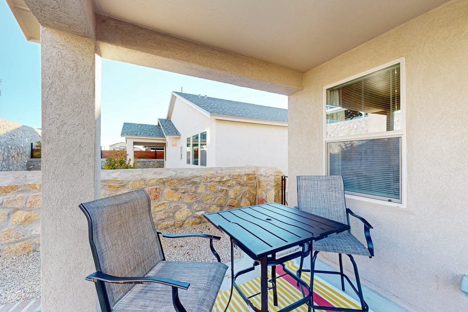 El Paso Family Retreat: Games, Grill & Fenced Yard House in El Paso