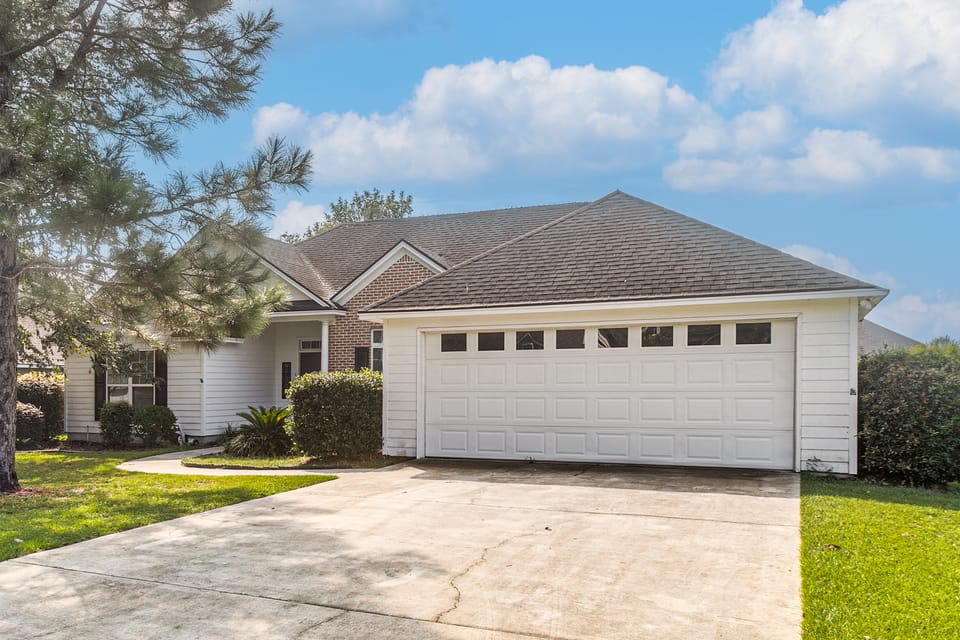 Family-Friendly Home w/ Large Yard in Valdosta House in Valdosta