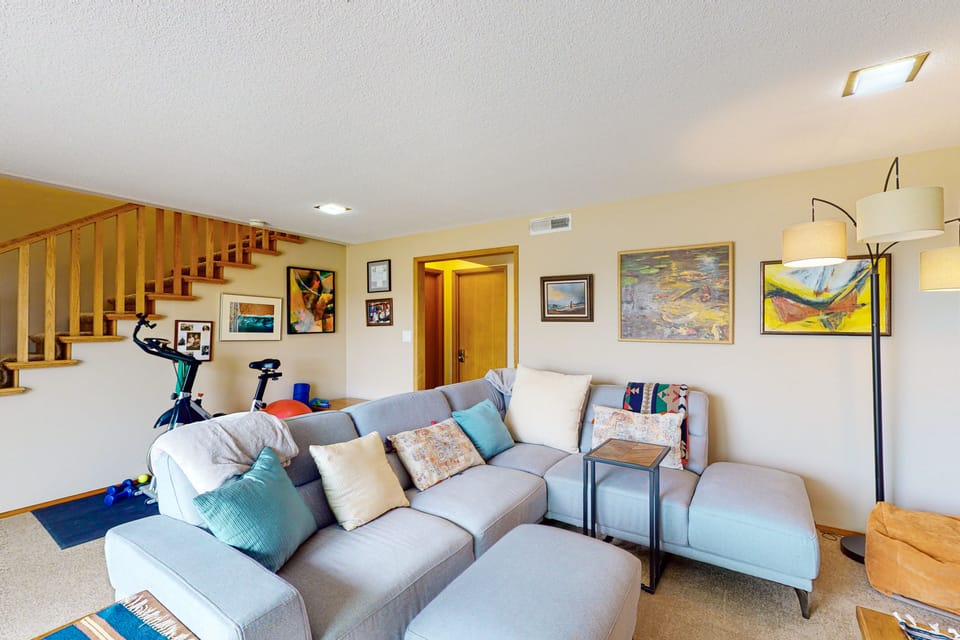 Waterfront Gem w/ Furnished Patio! Columbia Vista House in Richland