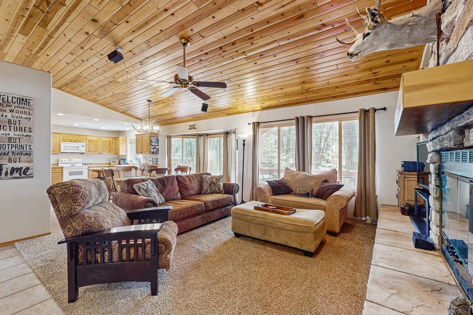 Fire Pit + Yard: Woodsy Retreat Near Woodland Lake House in Arizona