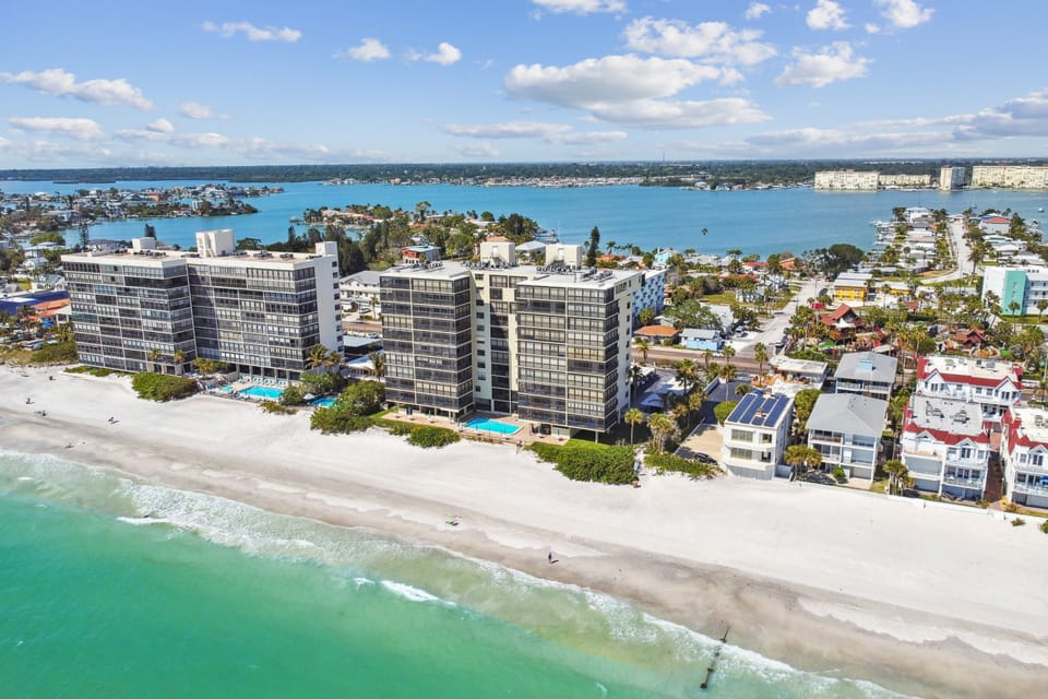 Steps to Sea! Snowbird Escape in Madeira Beach Apartment in Redington Beach