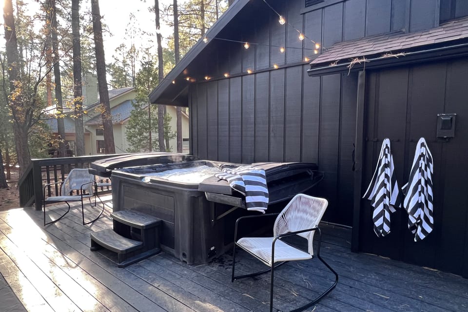 Hot Tub & Game Room! Pinetop 'Wild Horse Retreat' House in Arizona