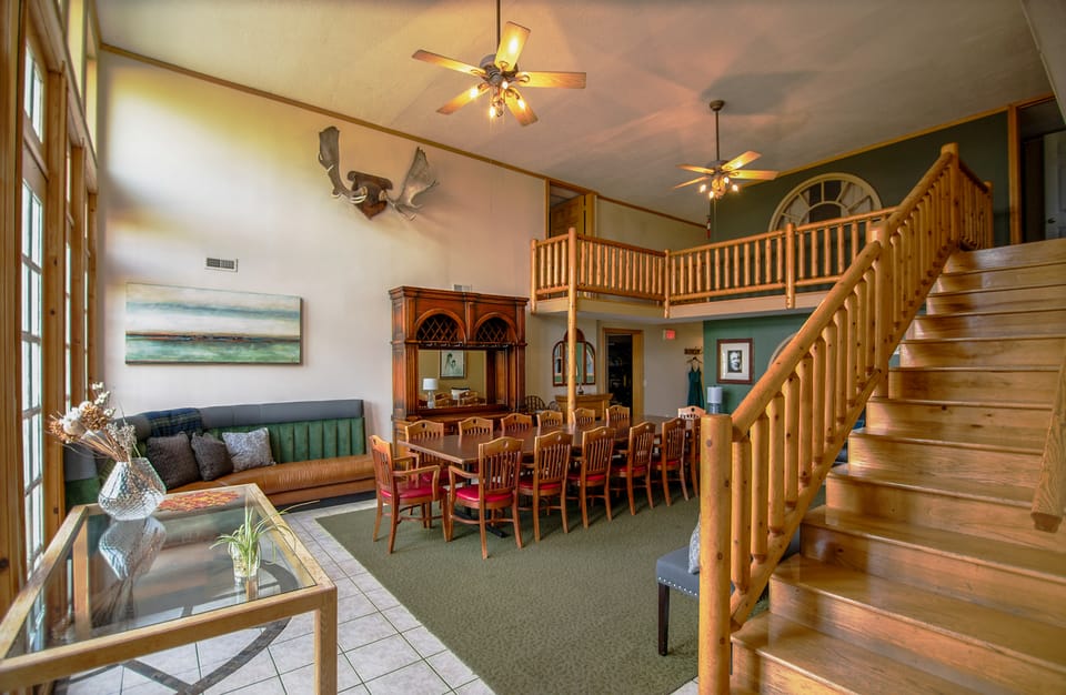 Hot Tub, Lake Monroe Views! 22-Acre Outdoor Oasis House in Indiana