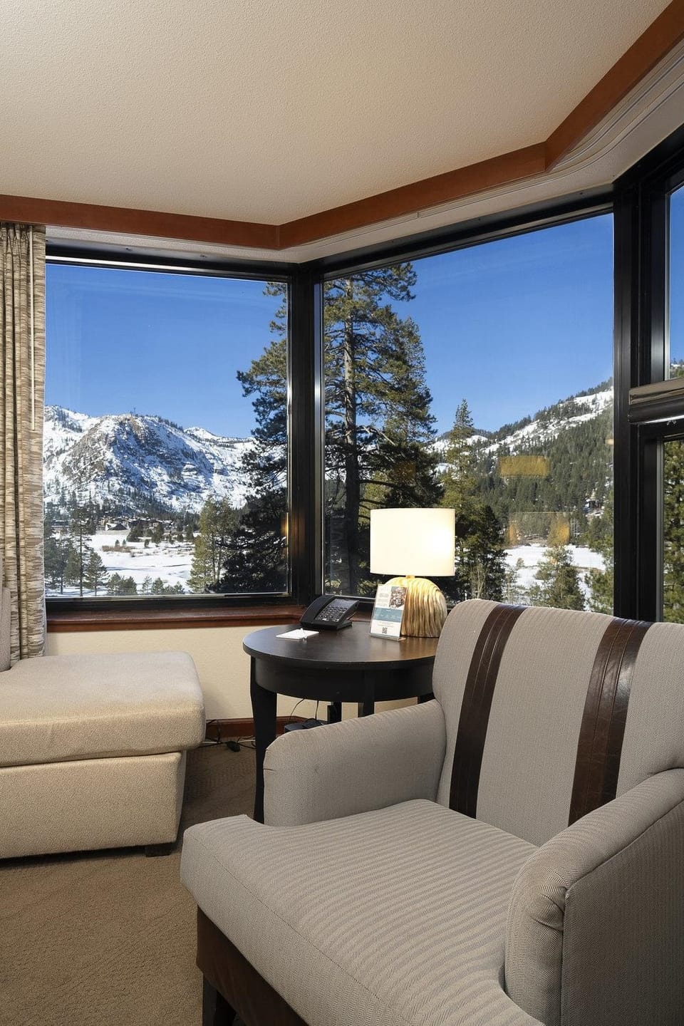 Mtn-View Escape w/ Resort Perks in Olympic Valley Apartment in Palisades Tahoe (Olympic Valley)