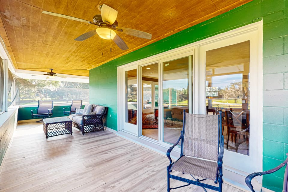 7 Mi to Paynes Prairie Preserve! Rural Retreat House in Florida