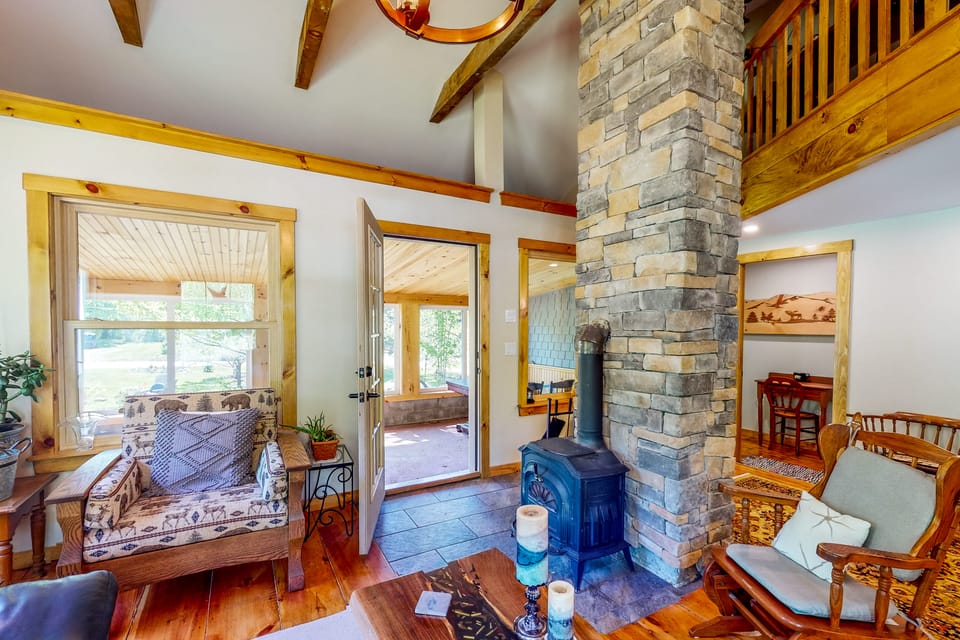 Hike, Fish, Ski! 'Coos Canyon Lodge' in Maine House in New Hampshire