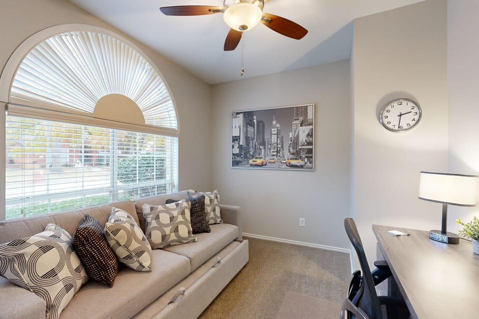 Games, Backyard & Patio: Spacious Home in Frisco House in Frisco