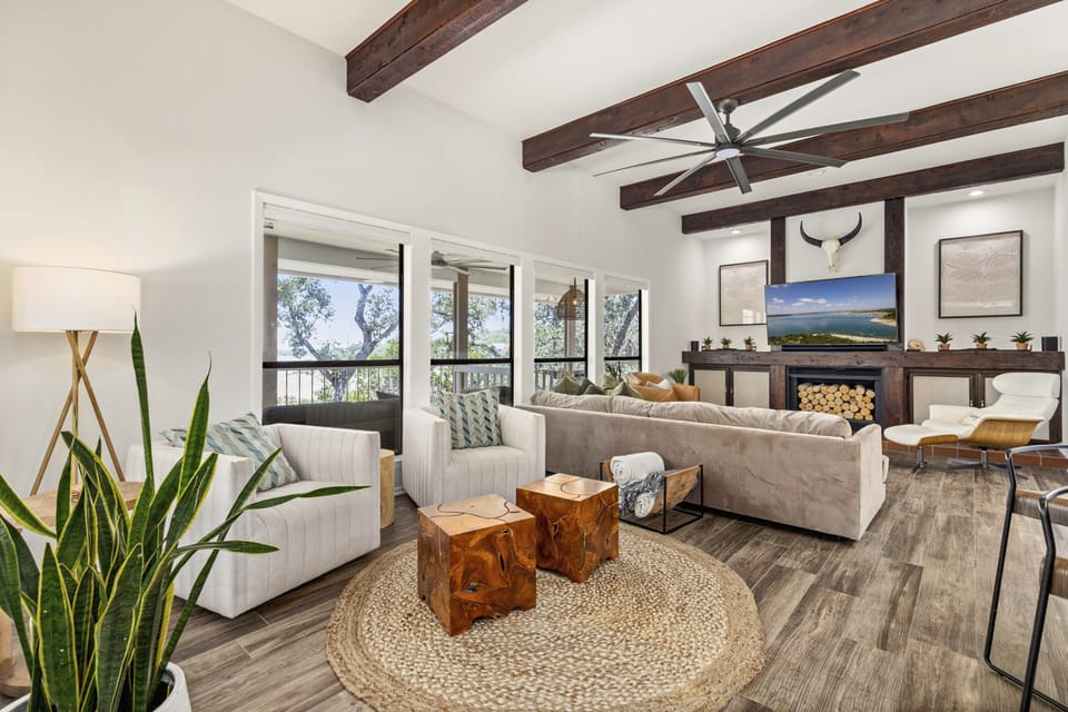 Waterfront Canyon Lake Retreat: Dogs Welcome! House in Canyon Lake