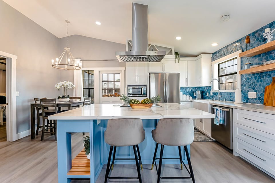 Walk to Beach! Updated Home in South Padre Island Apartment in South Padre Island