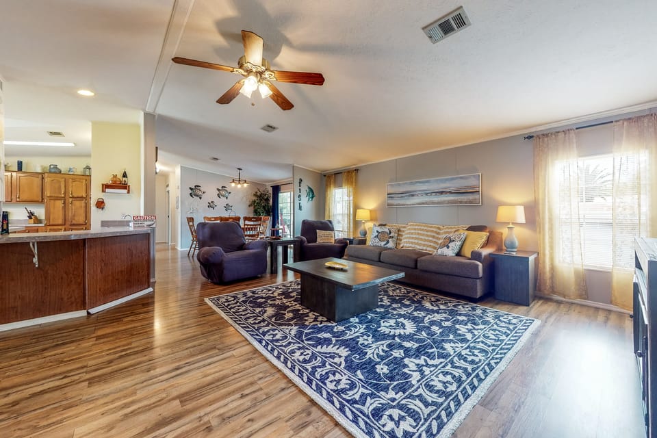 Boat Dock! 'Sunshine House' on St. Johns River House in Astor