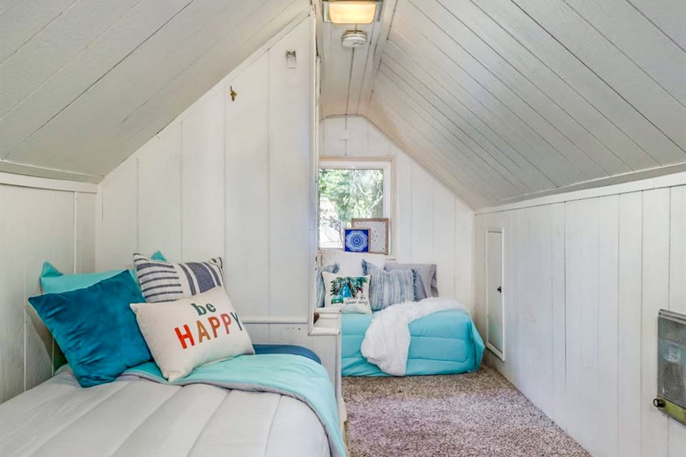 10 Mi to Bear Valley Resort: Serene Mtn Retreat House in Calaveras County