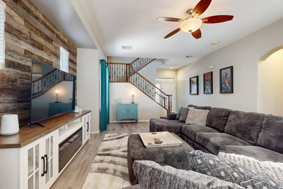 Sports & Sun: Goodyear Home w/ Pool Near Stadiums House in Goodyear