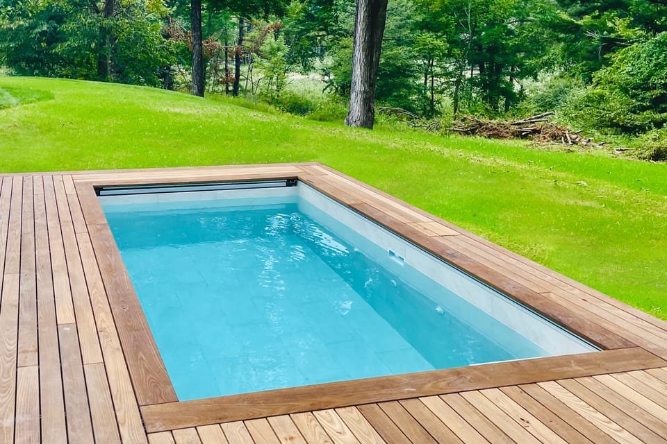 4-Season Escape w/ Plunge Pool/Soaking Tub & Sauna House in Hudson Valley