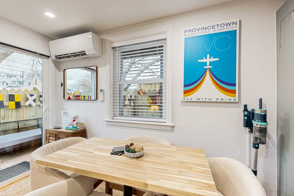 P-Town Studio w/ Parking: 1 Block To Tea, Town Ctr Apartment in Provincetown