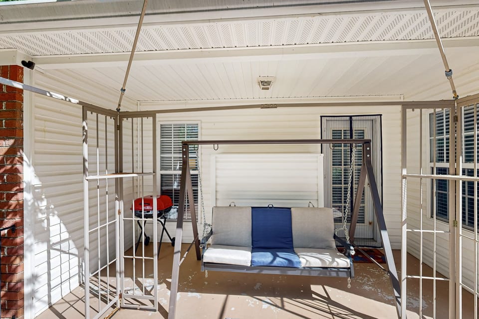Golf, Hike & Explore Augusta: Family Home w/ Yard House in Evans