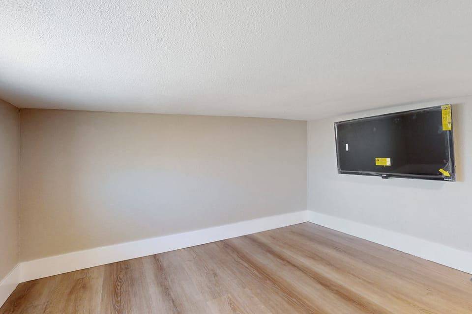 Pool & Hot Tub Access: Cozy Perris Tiny Home Apartment in Menifee