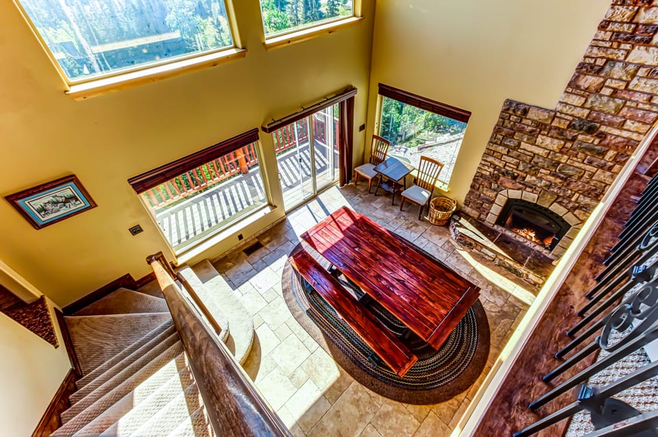 Brian Head 'View-Topia' w/ Mtn Views & King Suite House in Brian Head