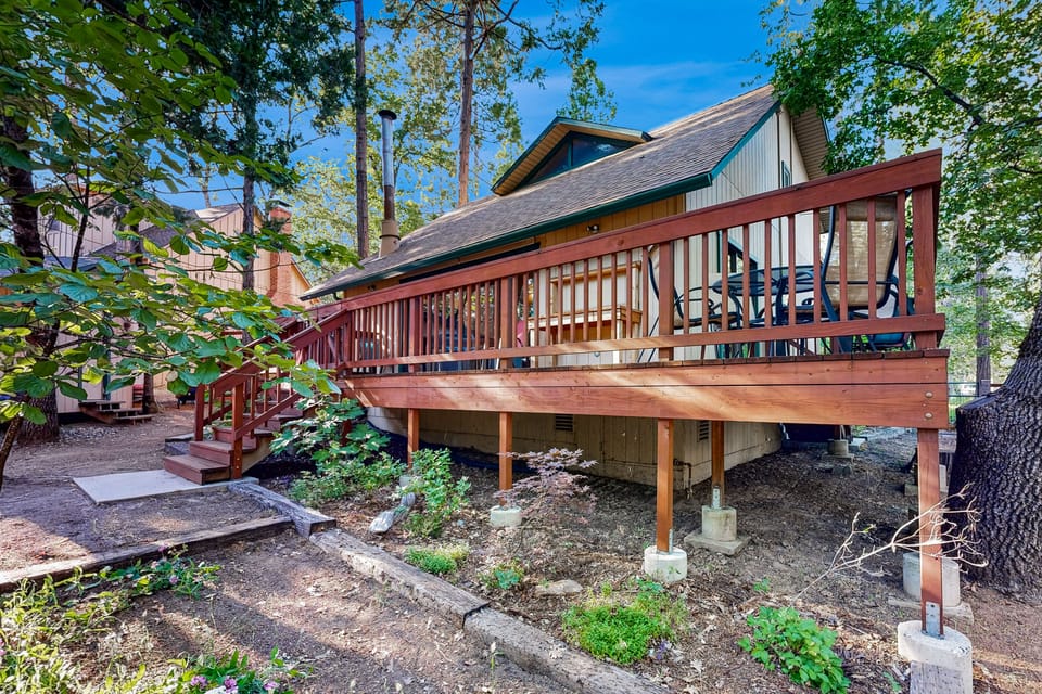 Walk to Golf & Restaurants: Serene Twain Harte Gem House in Twain Harte