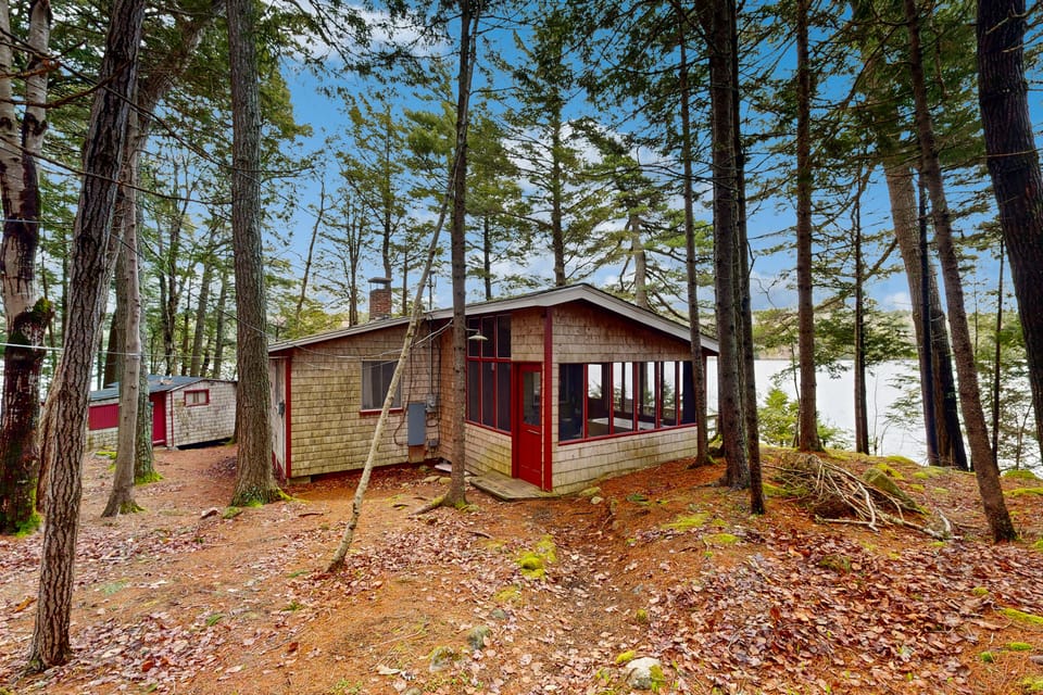 Peaceful 2BR Lakefront Cabin w/ New Dock House in Acadia National Park