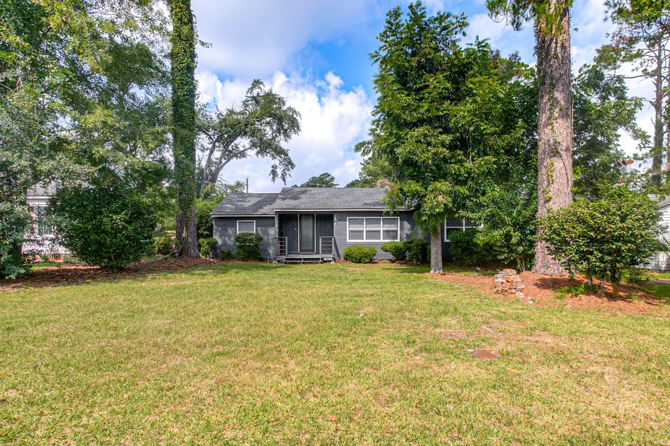 2 Mi to Dtwn: Convenient Hub in Valdosta House in Valdosta