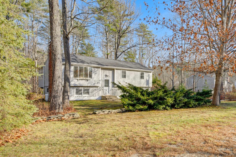 1 Mi to Maine Street! MCM-Style Home in Brunswick House in Brunswick