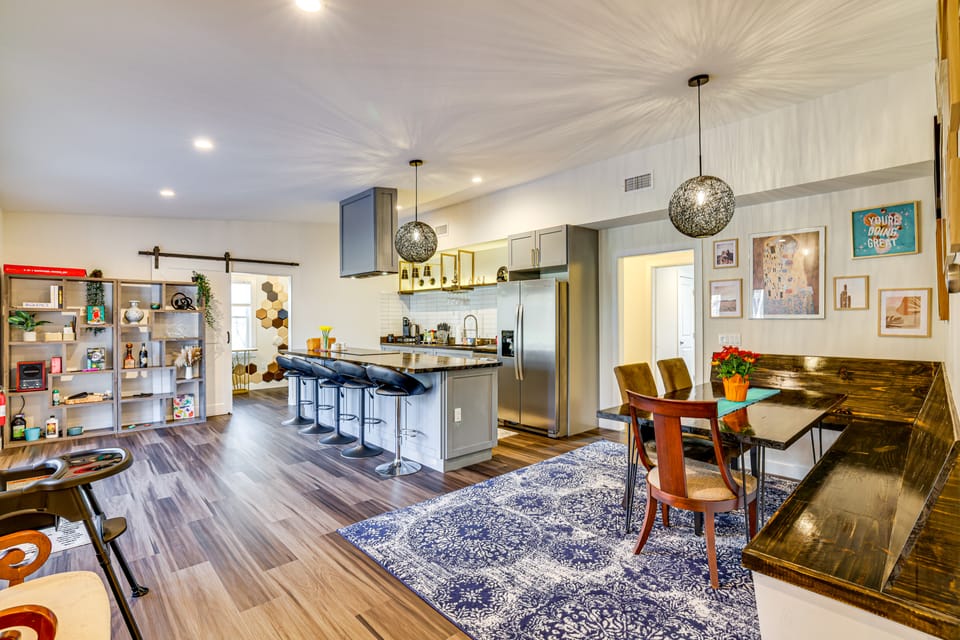 Pet-Friendly Group Getaway 12 Mi to Camelback Mtn! House in Pocono Mountains