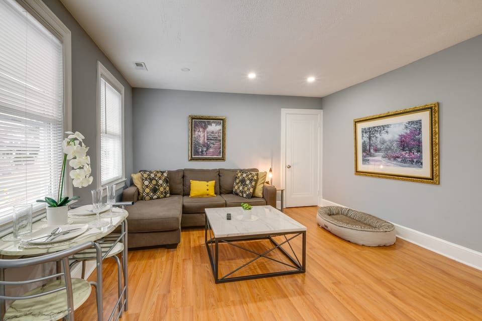 Easy Metro Access: WFH-Friendly Apt 7 Mi to DC! Apartment in Takoma Park