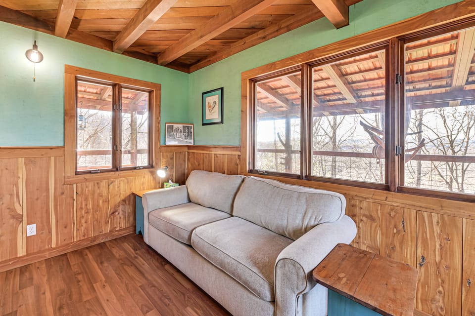 Peaceful ‘Mountain Cabin’ w/ Views in Williamsburg House in Kentucky