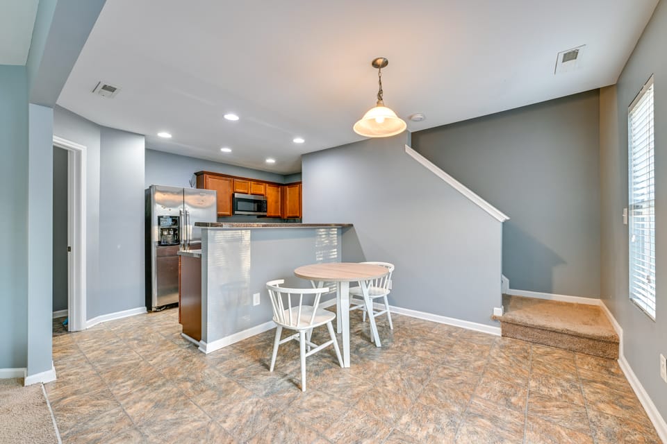Pet-Friendly Home Just Outside Downtown Charlotte! House in Charlotte