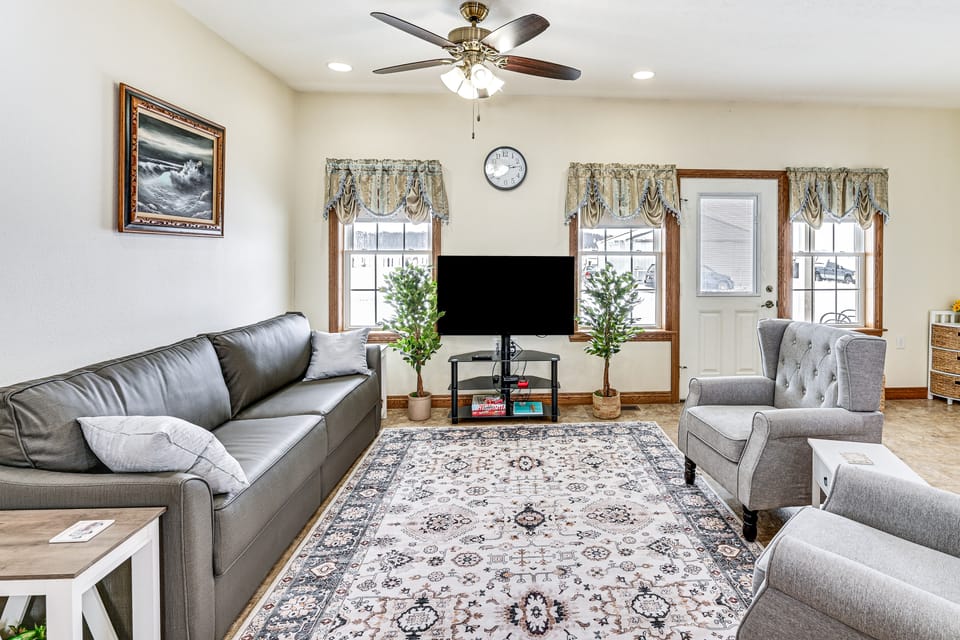 Near Amish Country & Shipshewana: Grill & Patio! House in Indiana
