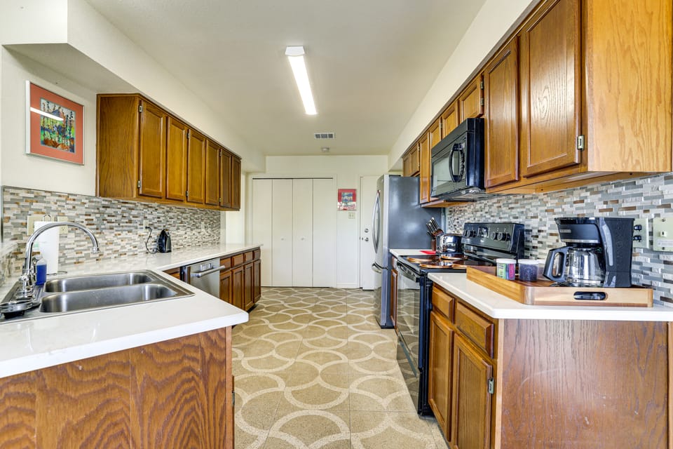 Family Home w/ Games & Fenced Yard in San Antonio! House in San Antonio