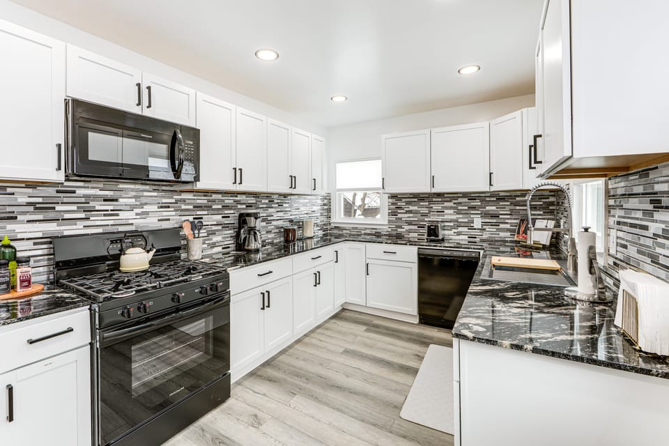 Walkable & Modern! Syracuse Home Near Campus House in Syracuse