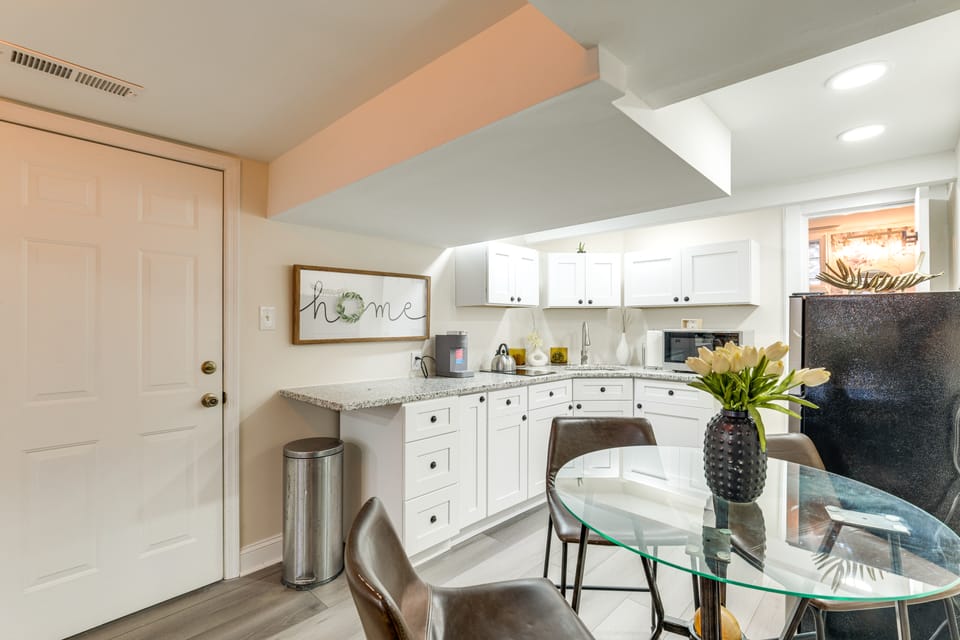 Quiet Studio | 6 Mi to Innsbrook Apartment in Glen Allen
