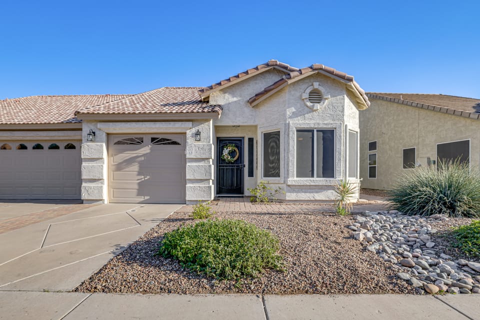 < 1 Mi to Golf: Charming Ahwatukee Foothills Villa Apartment in Phoenix