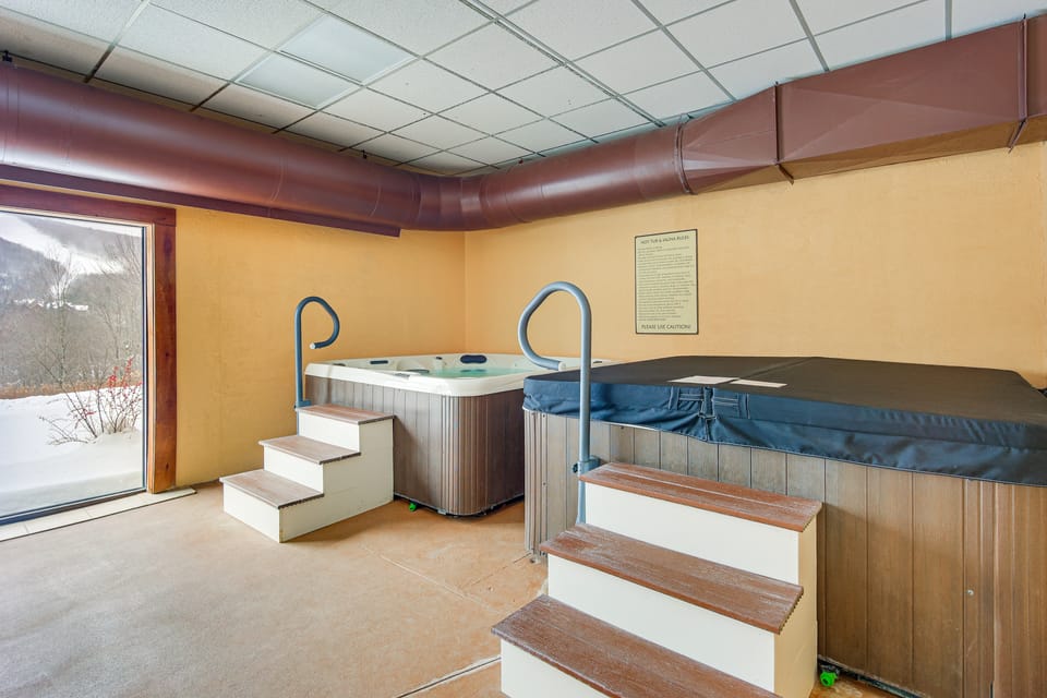 Hike, Bike & Swim: Mt Snow Condo w/ Resort Perks Apartment in Dover