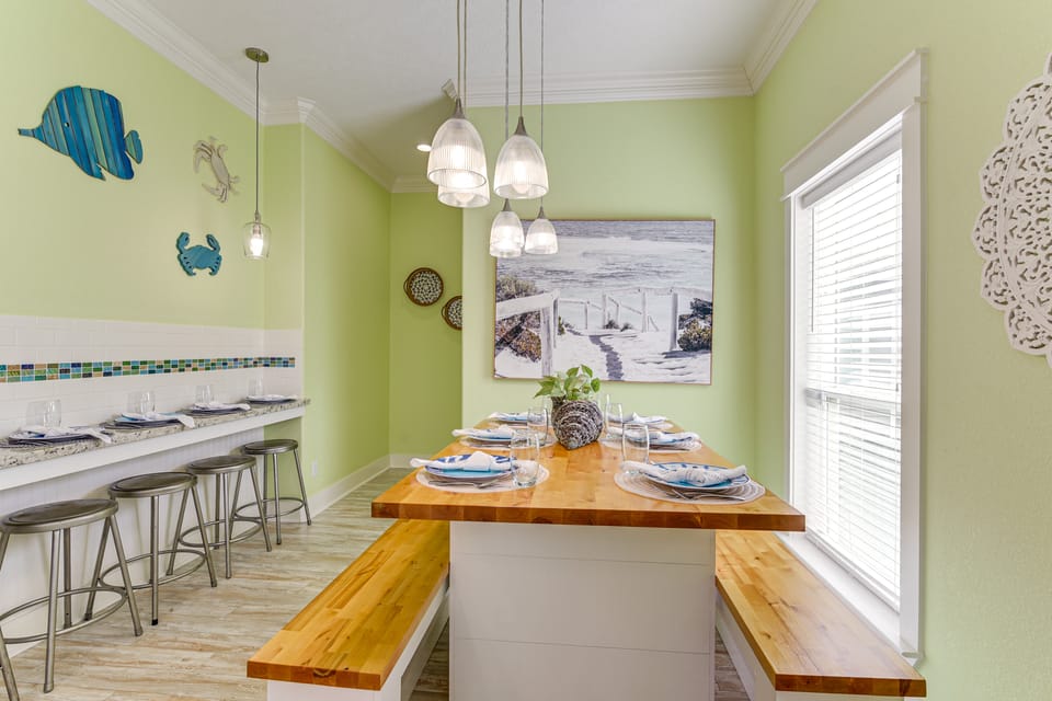 Steps to Shore! 'Just Beachy' Home w/ Deck + Views House in Bolivar Peninsula