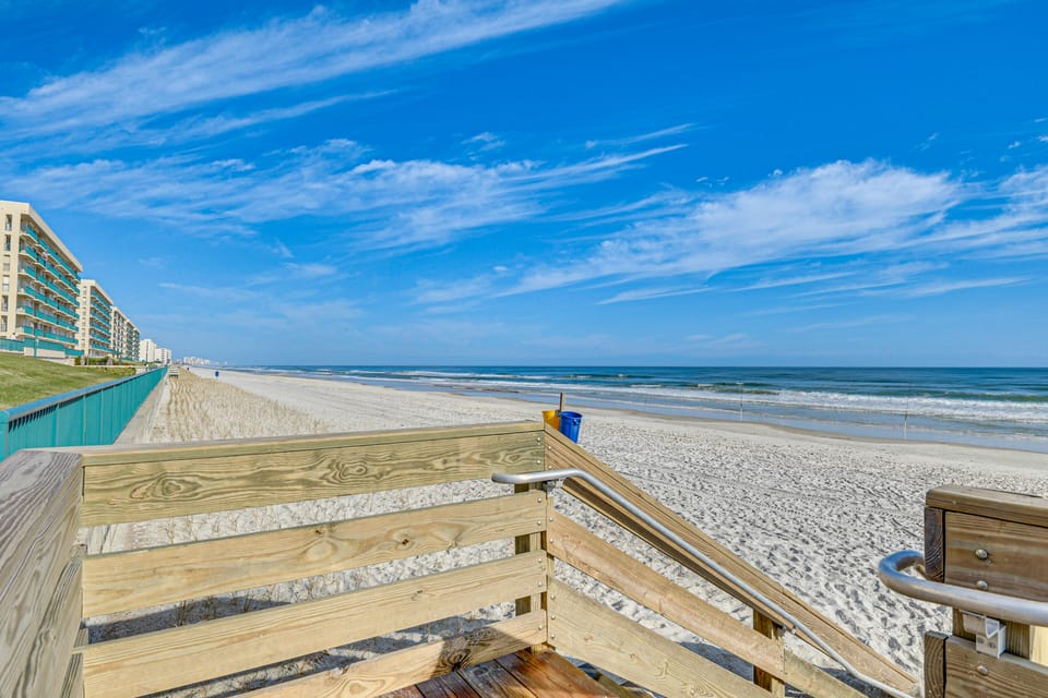 Resort Living! Ponce Inlet Condo Near Beach! Apartment in Ponce Inlet